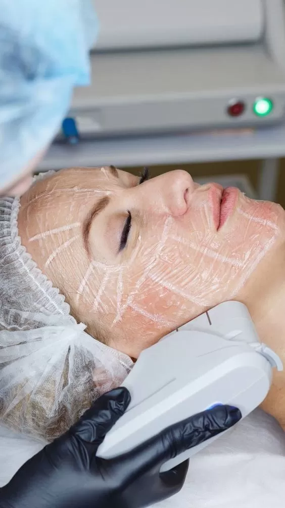 Lifting Lymphatic Drainage